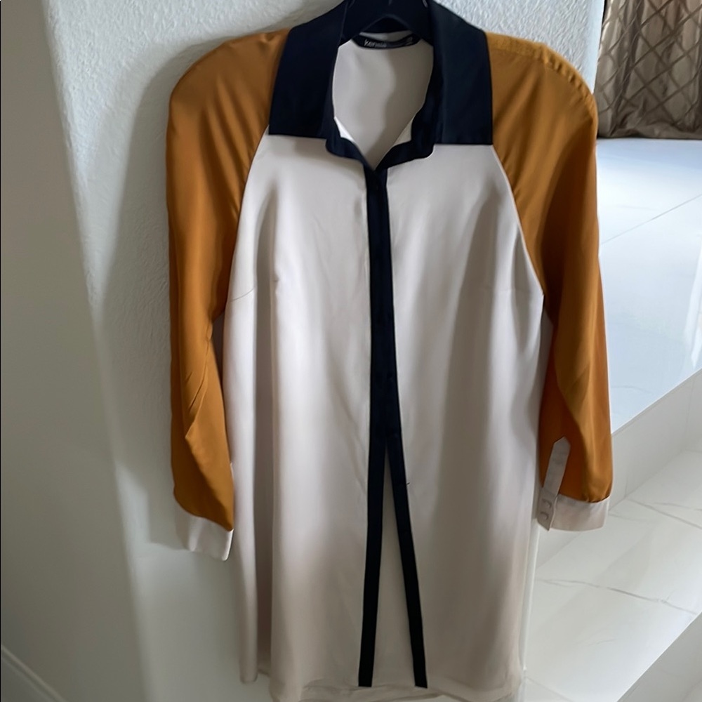 Kensie White and Mustard Dress with Black Accents